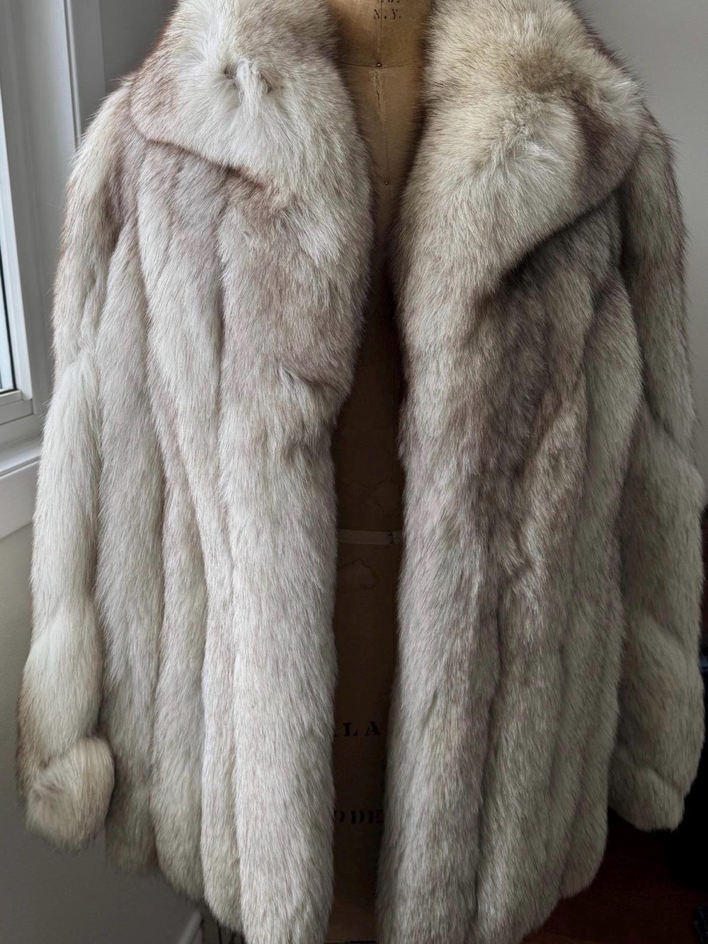 Saga Furs Cream-Gray Fur Coat Silver Fox